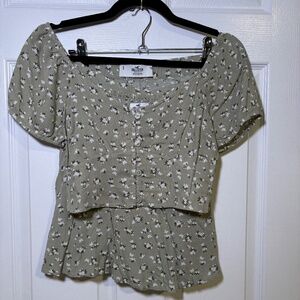 Hollister Floral Matching Set Crop Top & Mini Skirt Sage Green Cottagecore Size